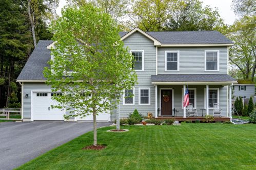 115 Forest Glen Ln, Topsham, ME 04086 exterior