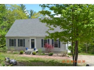 35 Henry Dr, Effingham, NH 03882 exterior
