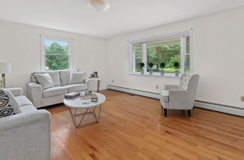173 Sherman Ave, Seekonk, MA 02771 exterior