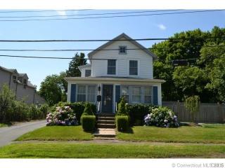 943 South Ave, Stratford, CT 06615 exterior
