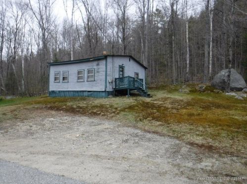 646 Roxbury Rd, Mexico, ME 04257 exterior