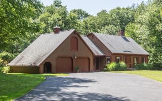 115 Maple Ave, Atkinson, NH 03811 exterior