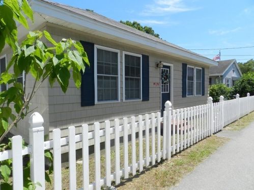 158 Swifts Beach Rd, Wareham, MA 02571 exterior