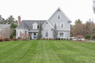 1250 Pine Creek Rd, Fairfield, CT 06824 exterior