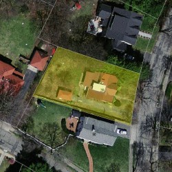 39 Varick Rd, Newton, MA 02468 aerial view