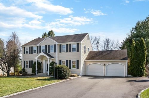 110 Krawski Dr, Wapping, CT 06074 exterior