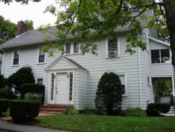 7 Central Ter, Newton, MA 02466 exterior