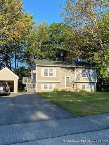 22 Patricia Dr, Pejepscot, ME 04086 exterior