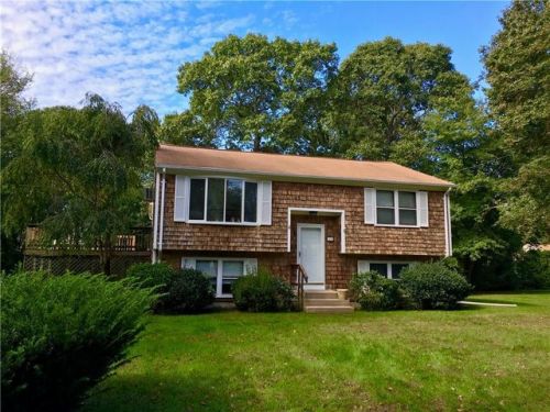 36 Fernleaf Trl, South Kingstown, RI 02882 exterior