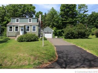 31 Lake Shore Dr, Middlefield, CT 06455 exterior