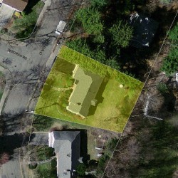 32 Cynthia Rd, Newton, MA 02459 aerial view