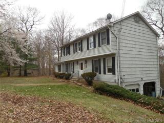 22 Jodie Ln, Huntington, CT 06484 exterior