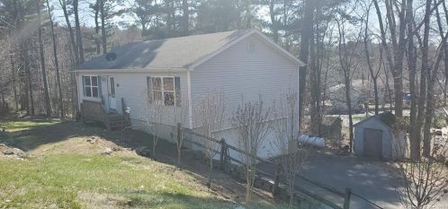 10 Minor Hill Rd, Ellington, CT 06029 exterior