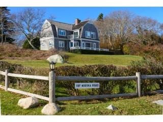 197 Nobska Rd, Falmouth, MA 02543 exterior