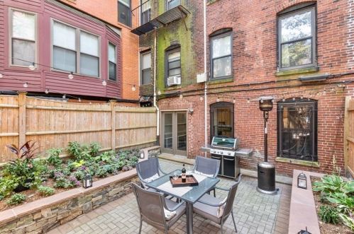 245 Newton St, Roxbury-Xing, MA 02116 exterior