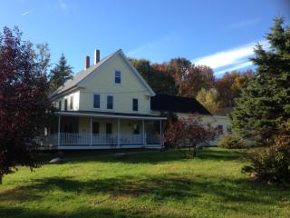 333 Holderness Rd, Sandwich, NH 03227 exterior