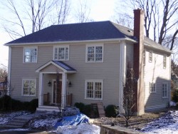 19 Gray Birch Ter, Newton, MA 02460 exterior