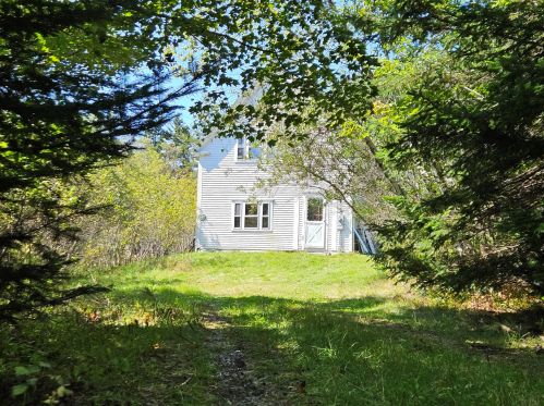 347 Pigeon Hill Rd, Steuben, ME 04680 exterior