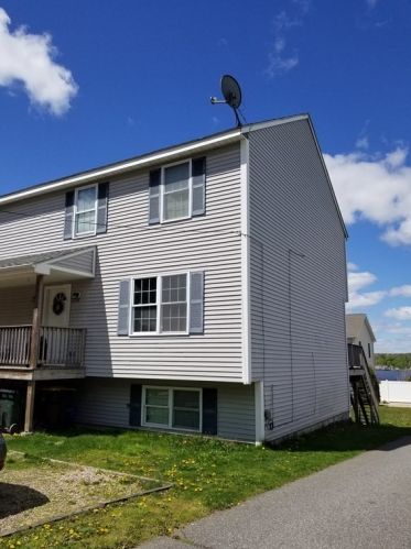 3228 Main St, Fall-River, MA 02720 exterior