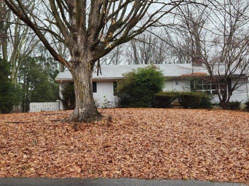 29 Haverhill Rd, Bridgeport, CT 06611 exterior