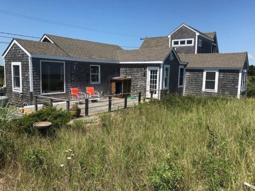 210 Beach Rd, Westport, MA 02790 exterior
