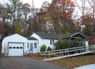 18 Breckenridge Rd, North Hadley, MA 01035 exterior