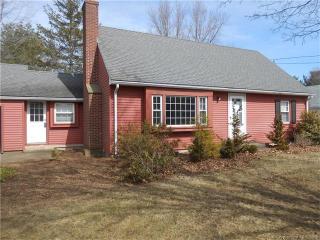 94 Granby Rd, Granby, CT 06035 exterior