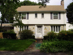 8 Sheldon Rd, Newton, MA 02459 exterior