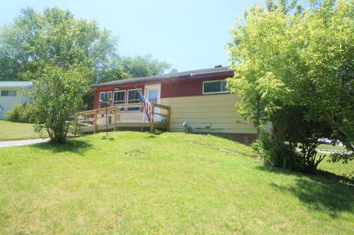 1 Zamore St, Lisbon, ME 04250 exterior