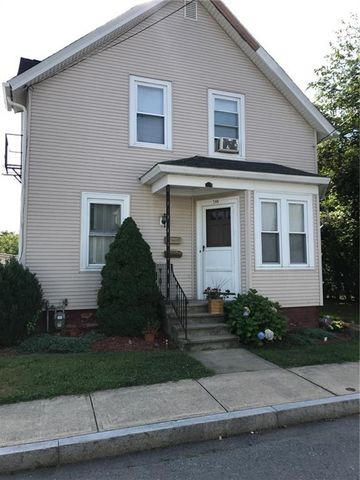 246 Metacom Ave, Warren, RI 02885 exterior