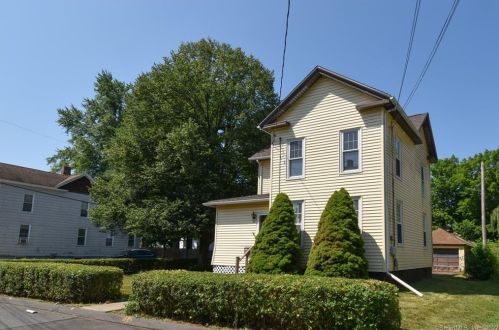 71 Windsor St, Enfield, CT 06082 exterior