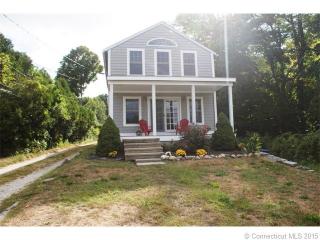 13 Oil Mill Rd, Waterford, CT 06385 exterior