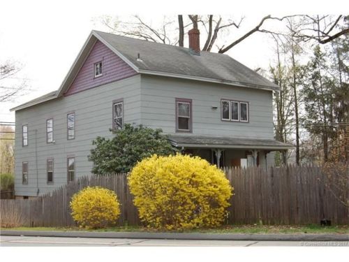 537 Main St, Middlefield, CT 06455 exterior