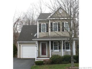 4 Lily Ln, Wallingford, CT 06492 exterior