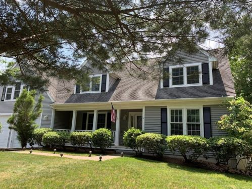 12 Maple St, New-Seabury, MA 02649 exterior