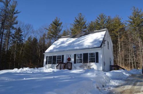 67 Deer Valley Rd, Bradford, NH 03221 exterior