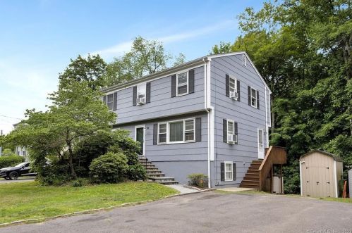 12 River St, New Canaan, CT 06840 exterior