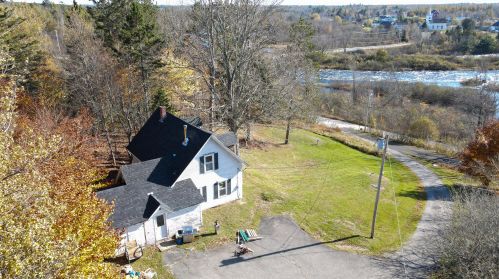 17 Monaghan Ln, Machias, ME 04654 exterior