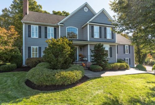35 Block Farm Rd, Upper-Stepney, CT 06468 exterior