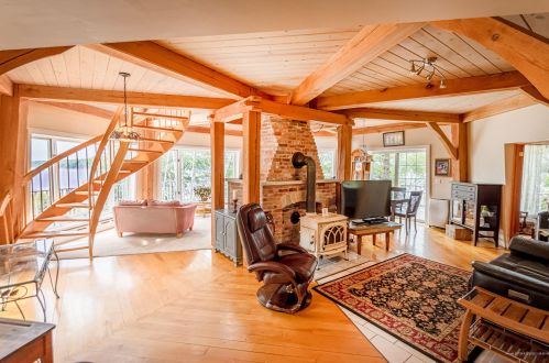 40 Rockinghorse Ln, Saint-George, ME 04860 exterior