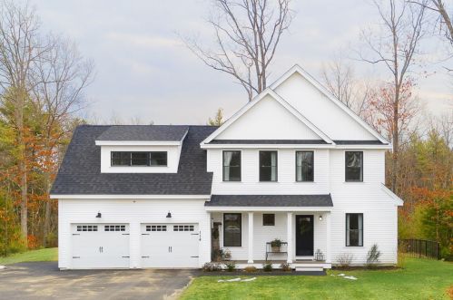 114 Haven Dr, Auburn, NH 03032 exterior