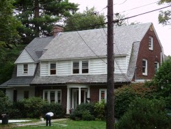37 Ashmont Rd, Newton, MA 02468 exterior