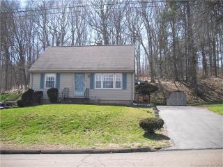 38 Forest Rd, Wallingford, CT 06492 exterior