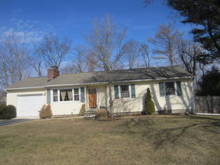 8 Budd Dr, Bethel, CT 06801 exterior