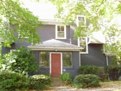 25 Woodcliff Rd, Newton, MA 02461 exterior