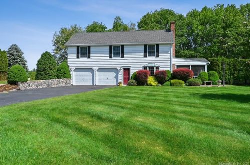 20 Valley View Dr, Somers, CT 06071 exterior