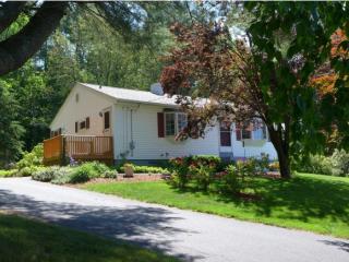 4 Sundy Lee Ter, Londonderry, NH 03053 exterior