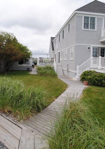 27 Old Beach Rd, Marshfield, MA 02050 exterior