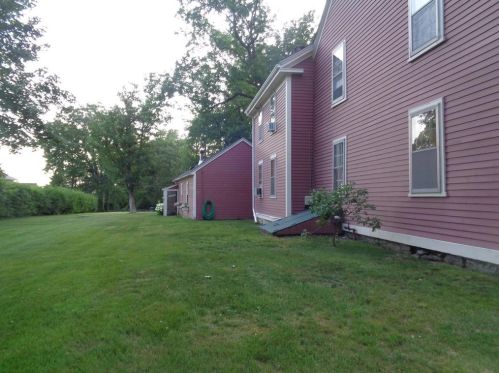 96 Balcom Ave, Warwick, RI 02889 exterior