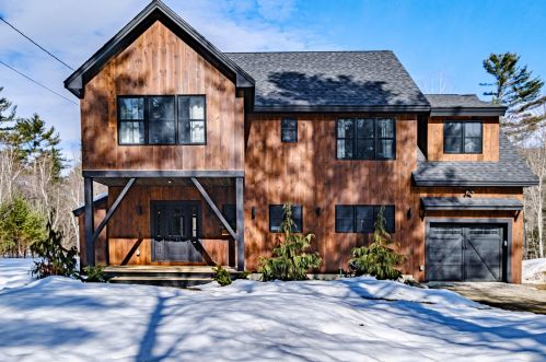 343 Sunday River Rd, Newry, ME 04261 exterior